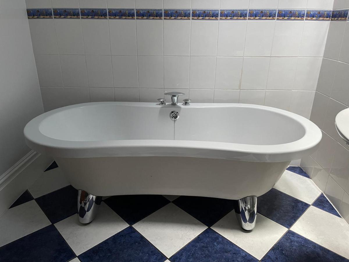 ליסבורן Ballinderry Station Cottage - Luxury Stay. מראה חיצוני תמונה
